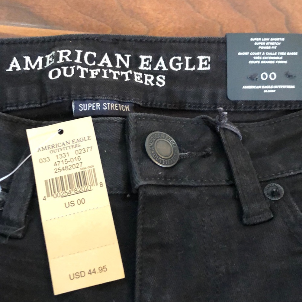 Shorts - Picture 4 of 4